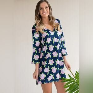 Viv & Lou Turtle Print Tunic Cover up Size Small/Medium resort